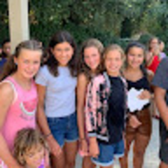 Meet your Posher, Sophia - Picture 1 of 1